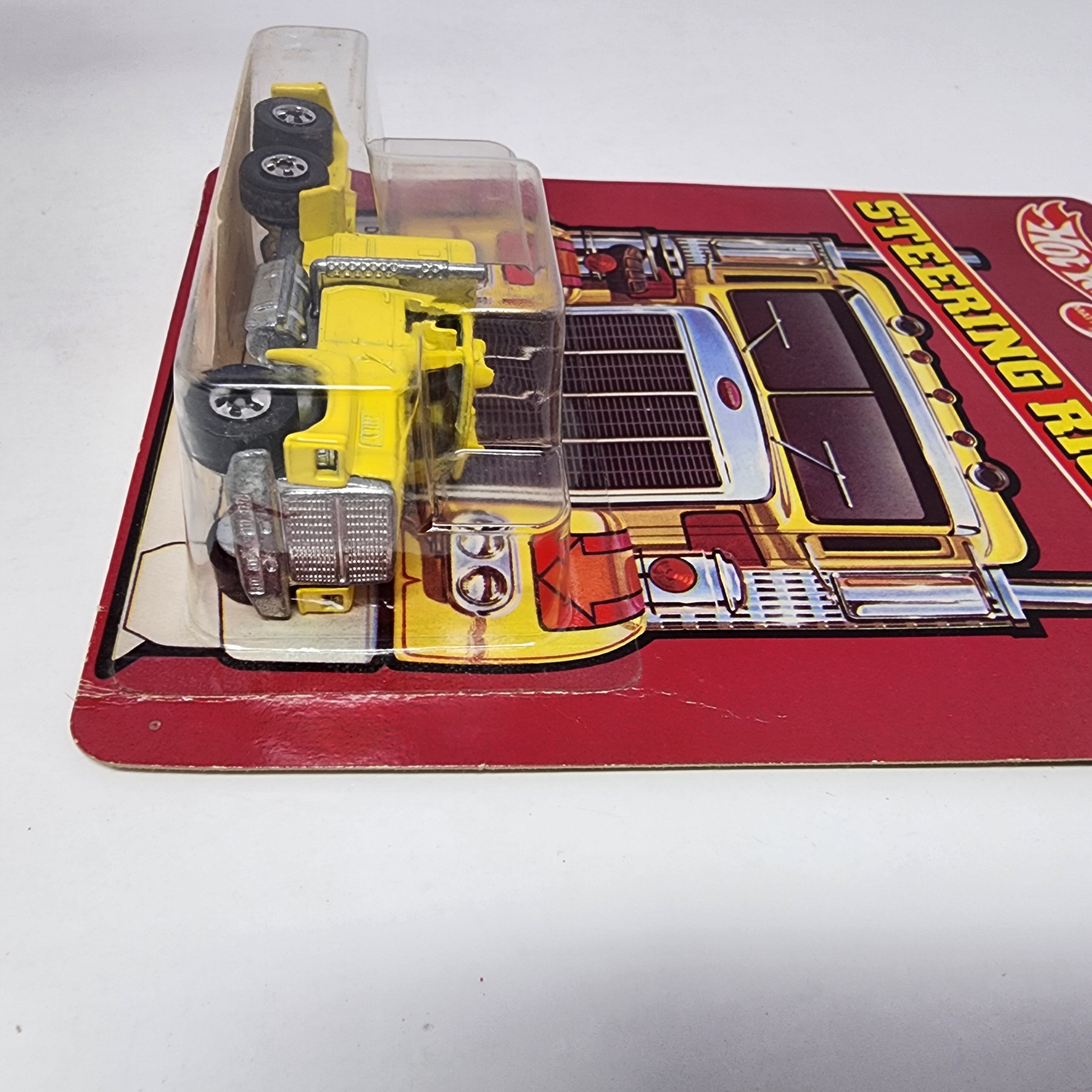 Ford No 5677 * Yellow * 1982 Hot Wheels Hong Kong Steering Rigs