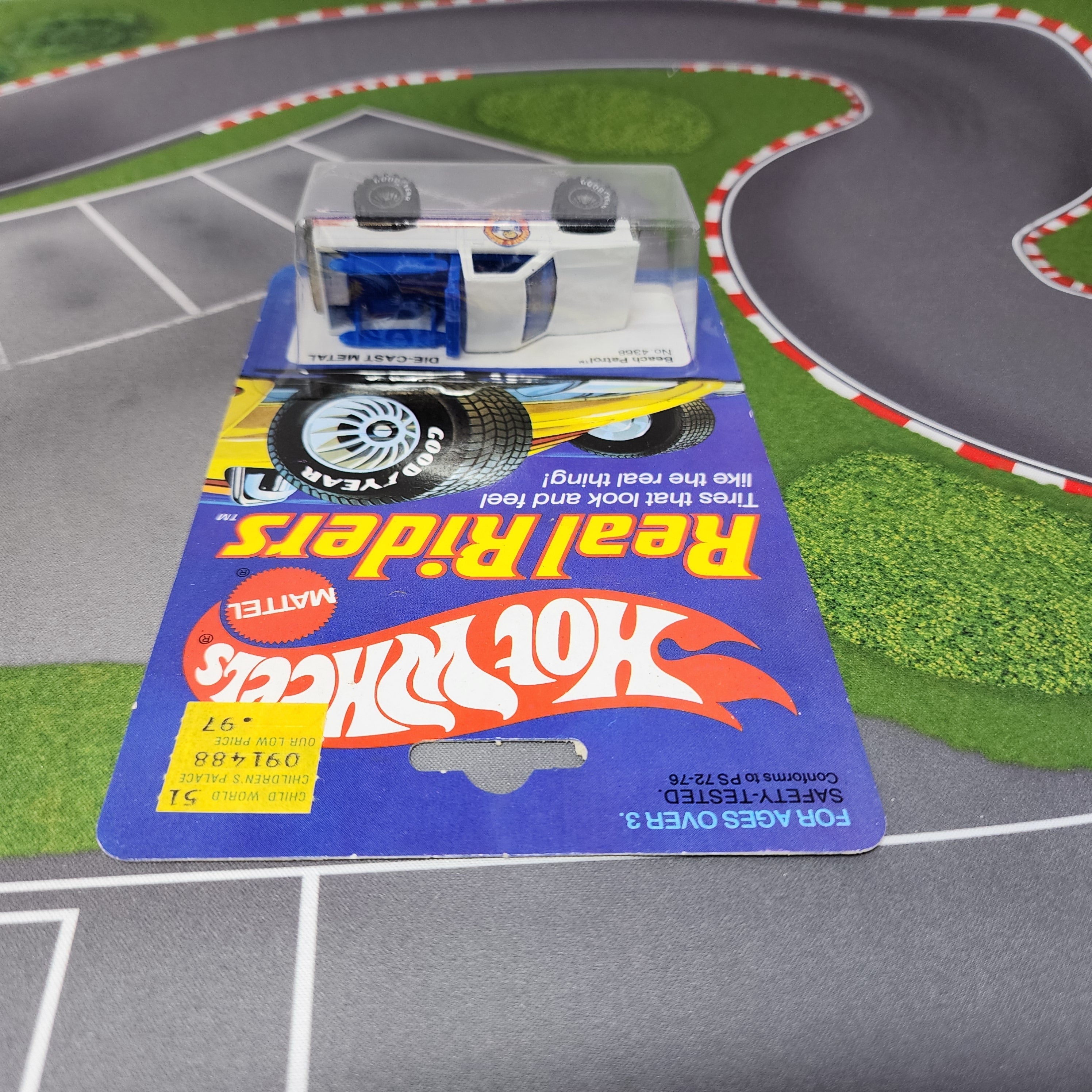 Beach Patrol 4368 * Hot Wheels Real Riders 1982 Malaysia