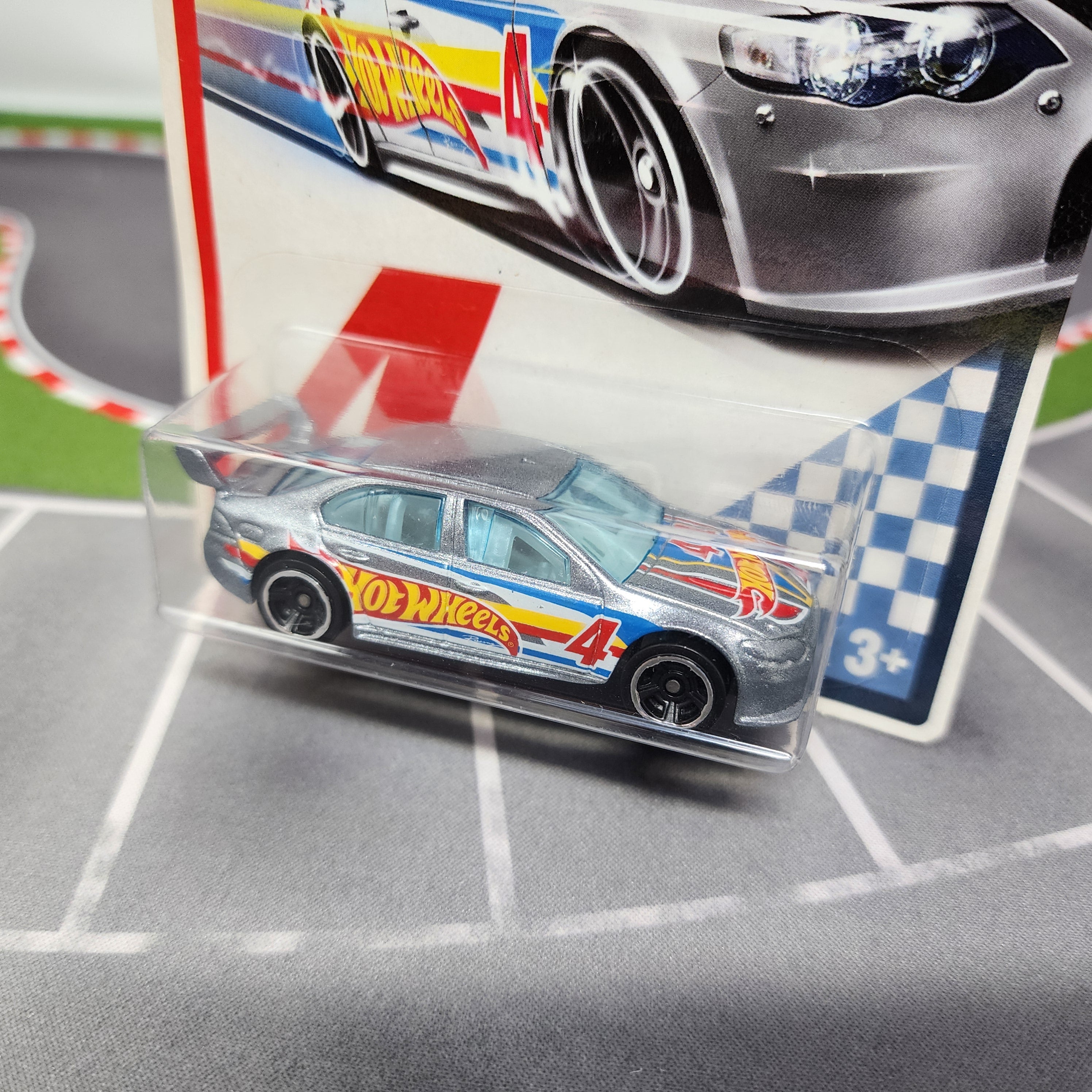 Ford Falcon Race Car #4 * Hot Wheels Racing Circuit