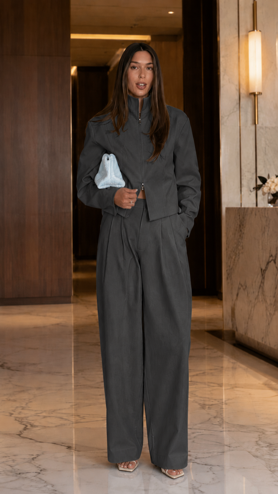 Élan Luxe Minimalist Tailored Set