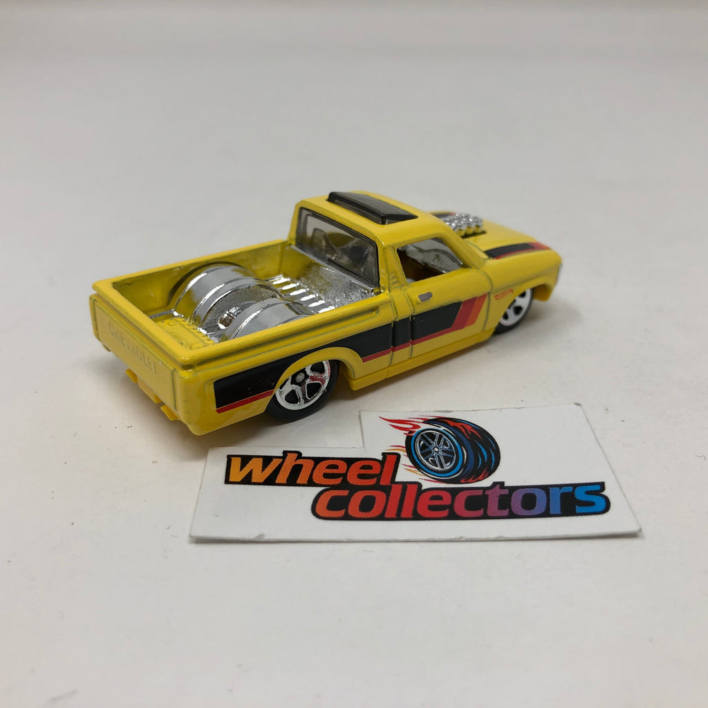 Custom '72 Chevy Luv * Yellow * Hot Wheels Loose 1:64 Scale