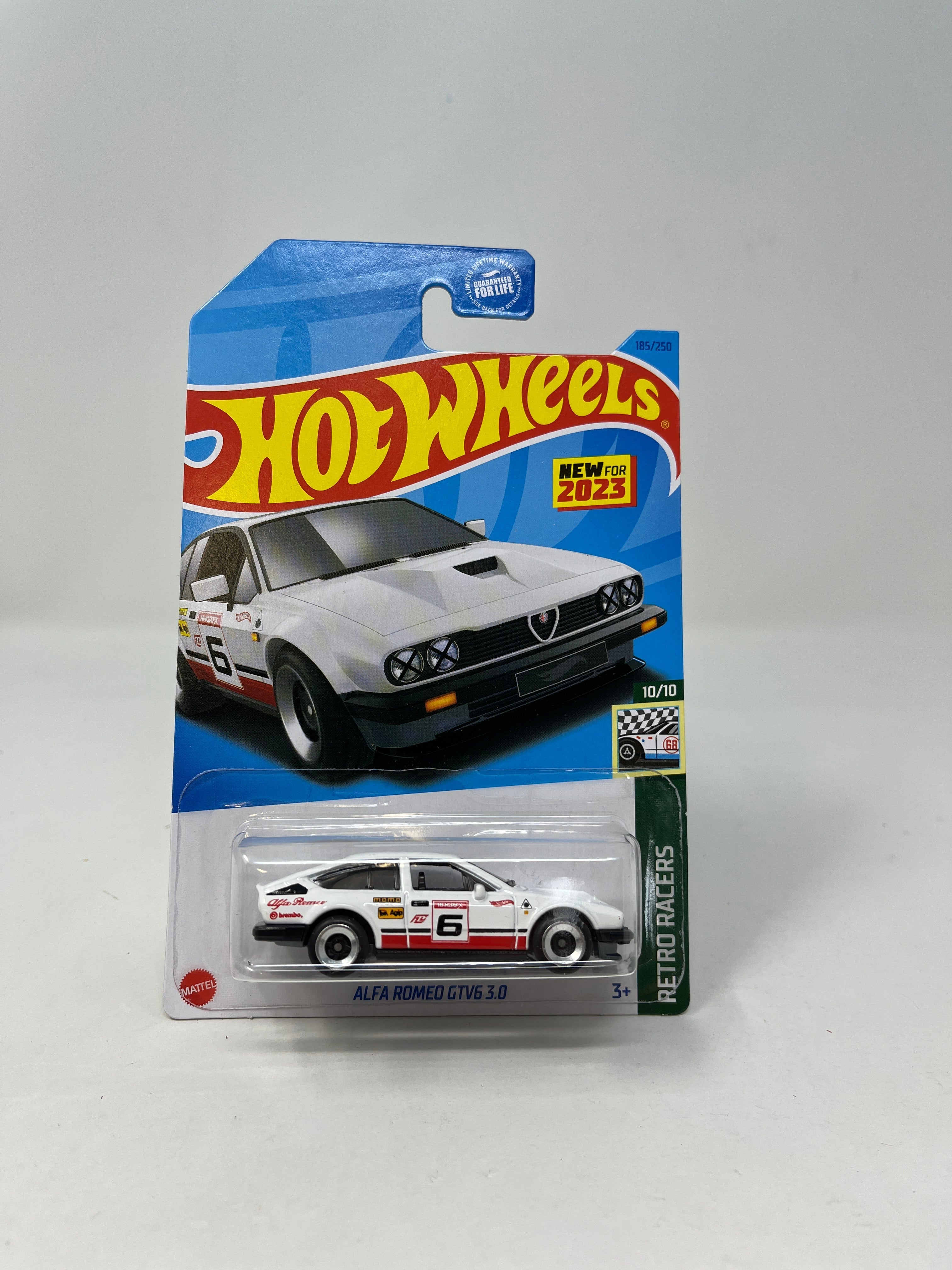 Alfa Romeo GTV6 3.0 #185 * White * 2023 Hot Wheels