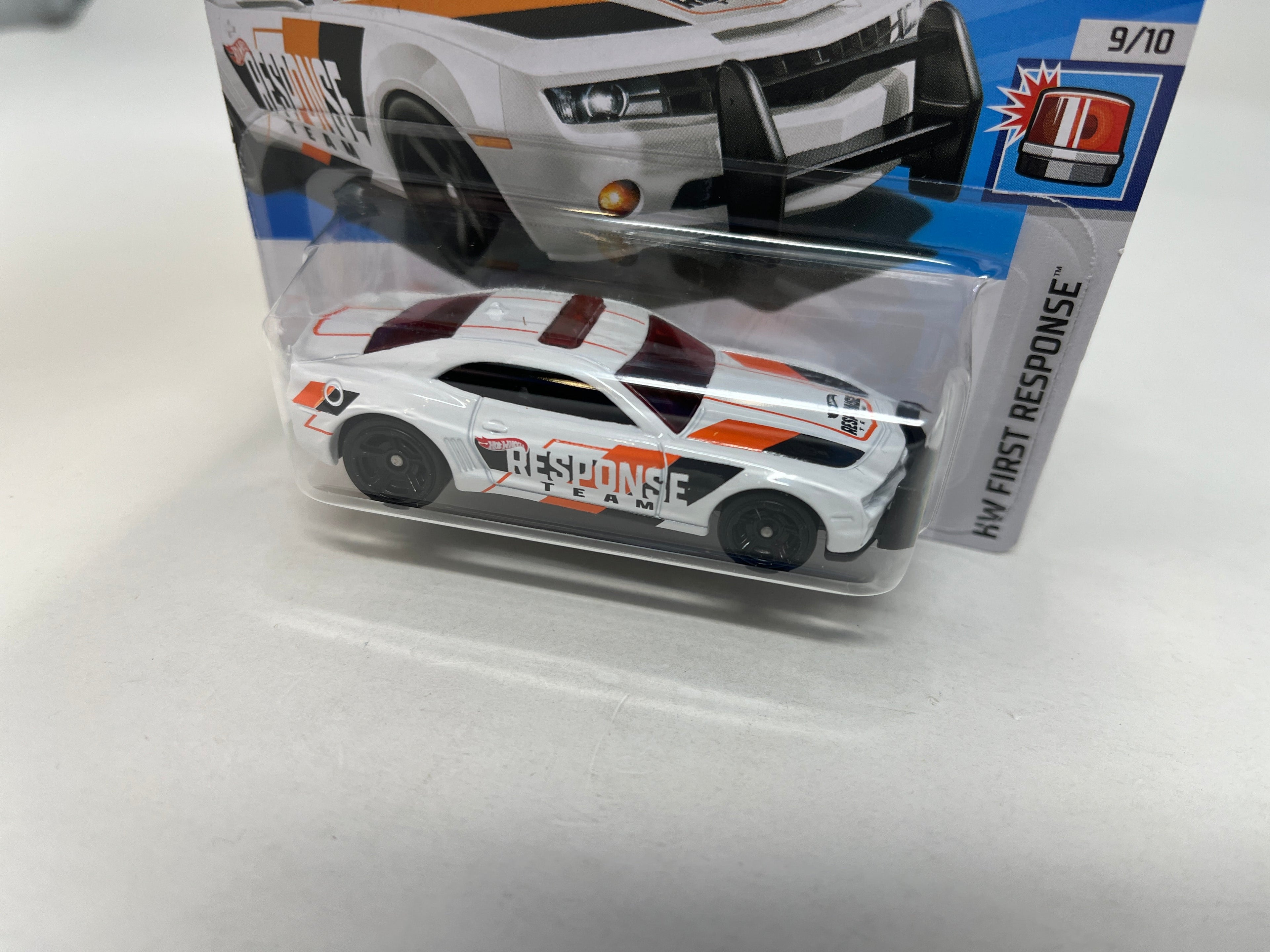 10 Camaro SS #86 * WHITE * 2024 Hot Wheels SHORT CARD Case J