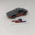 Pontaic Fiero 2M4 * Hot Wheels 1:64 scale Loose