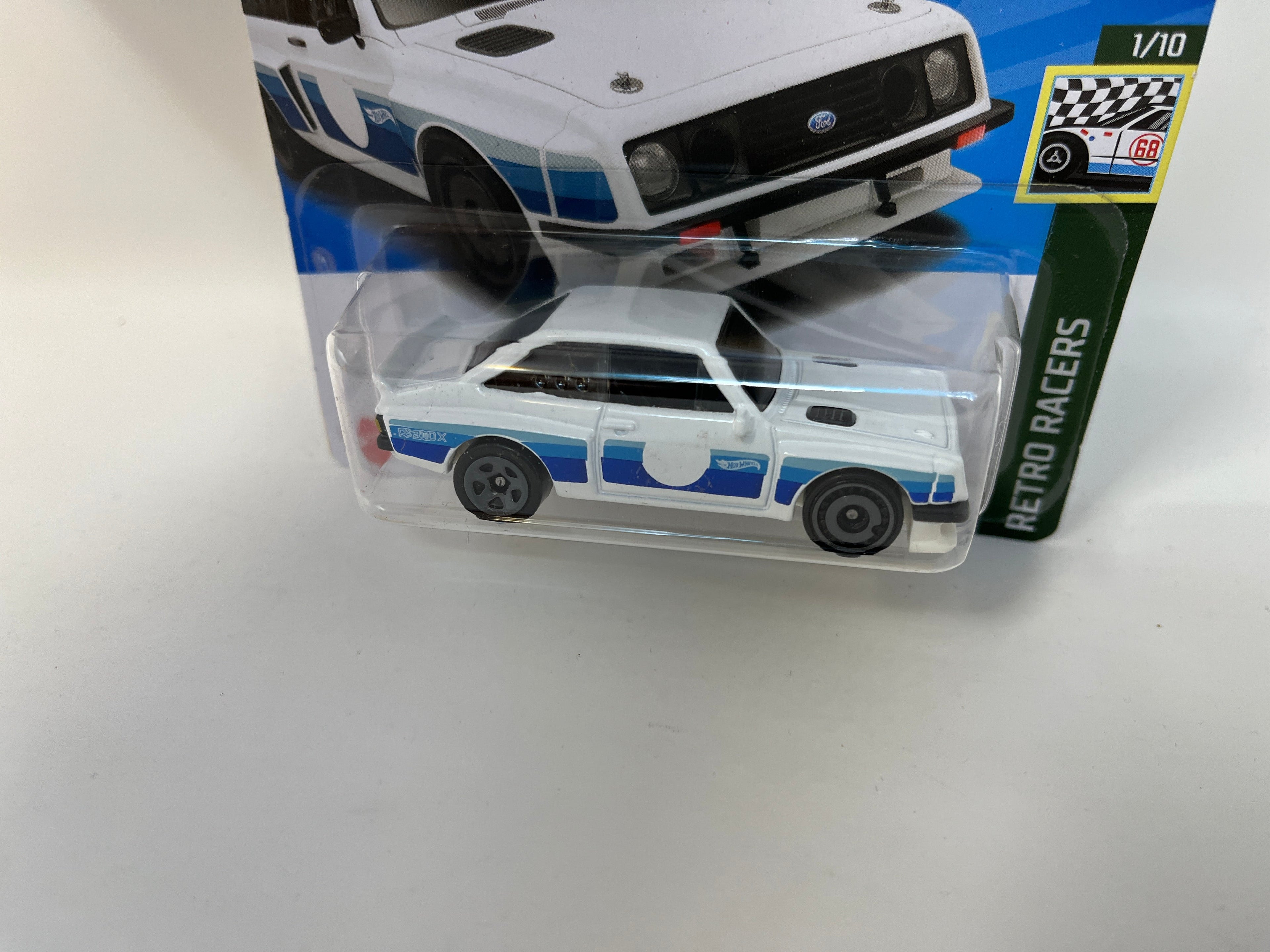 Ford Escort RS2000 #4 * WHITE * 2023 Hot Wheels Short Card
