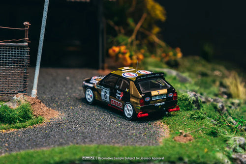*PREORDER* Tarmac Works 1:64 Lancia Delta HF Integrale, ECR Piancavallo Rally 1993 Winner