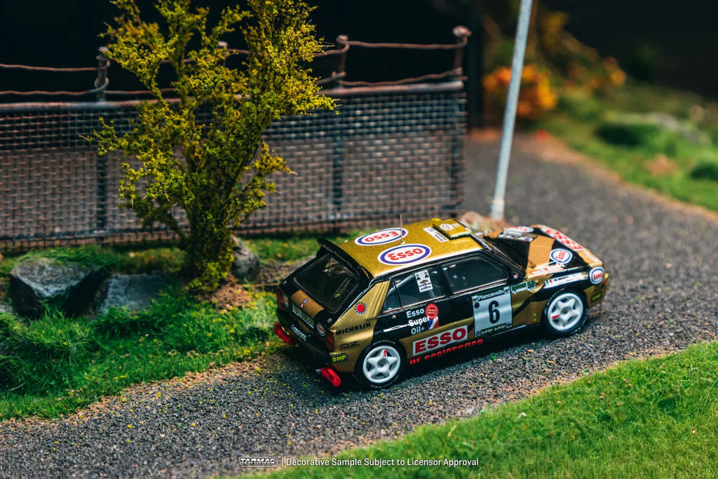 *PREORDER* Tarmac Works 1:64 Lancia Delta HF Integrale, ECR Piancavallo Rally 1993 Winner