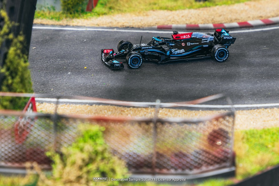 Tarmac Works 1:64 Mercedes-AMG F1 W12 E Performance S茫o Paulo Grand Prix 2021 Winner Lewis Hamilton